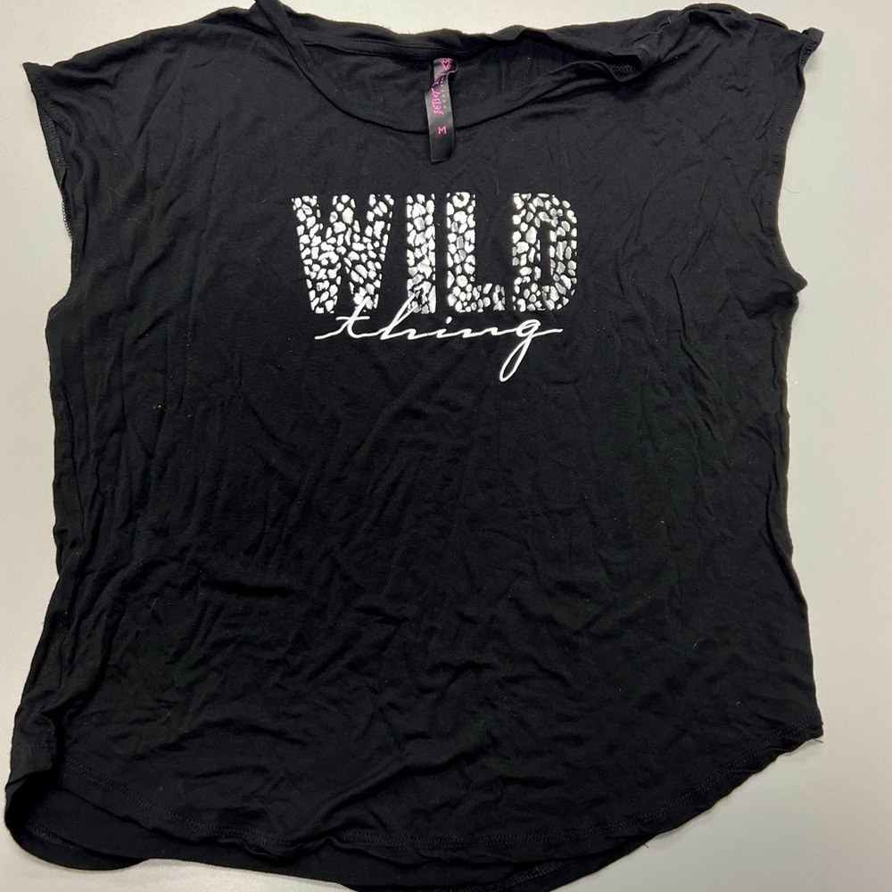 Betsey Johnson Performance Black Shirt Womens Size M Wild Thing Relaxed Fit